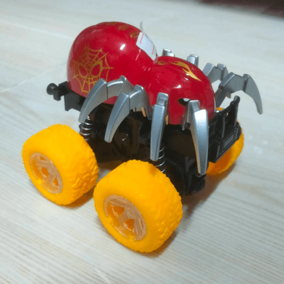 Stunt Off-Road Climbing Spider Animal Car Toy